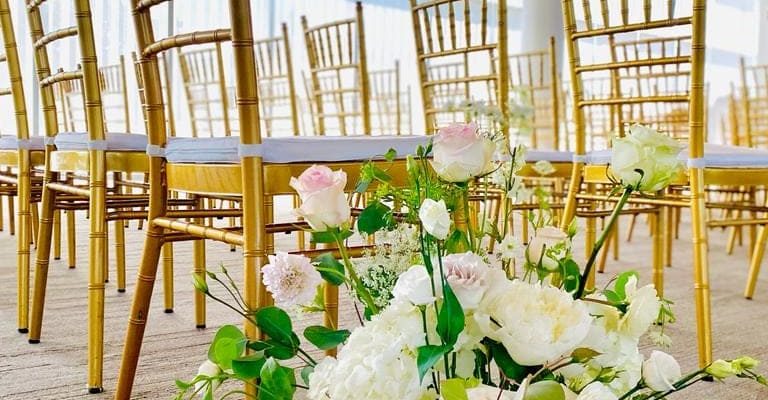 Chair rental details