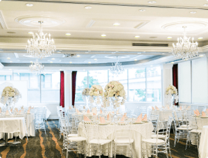 Clear Chiavari Chairs
